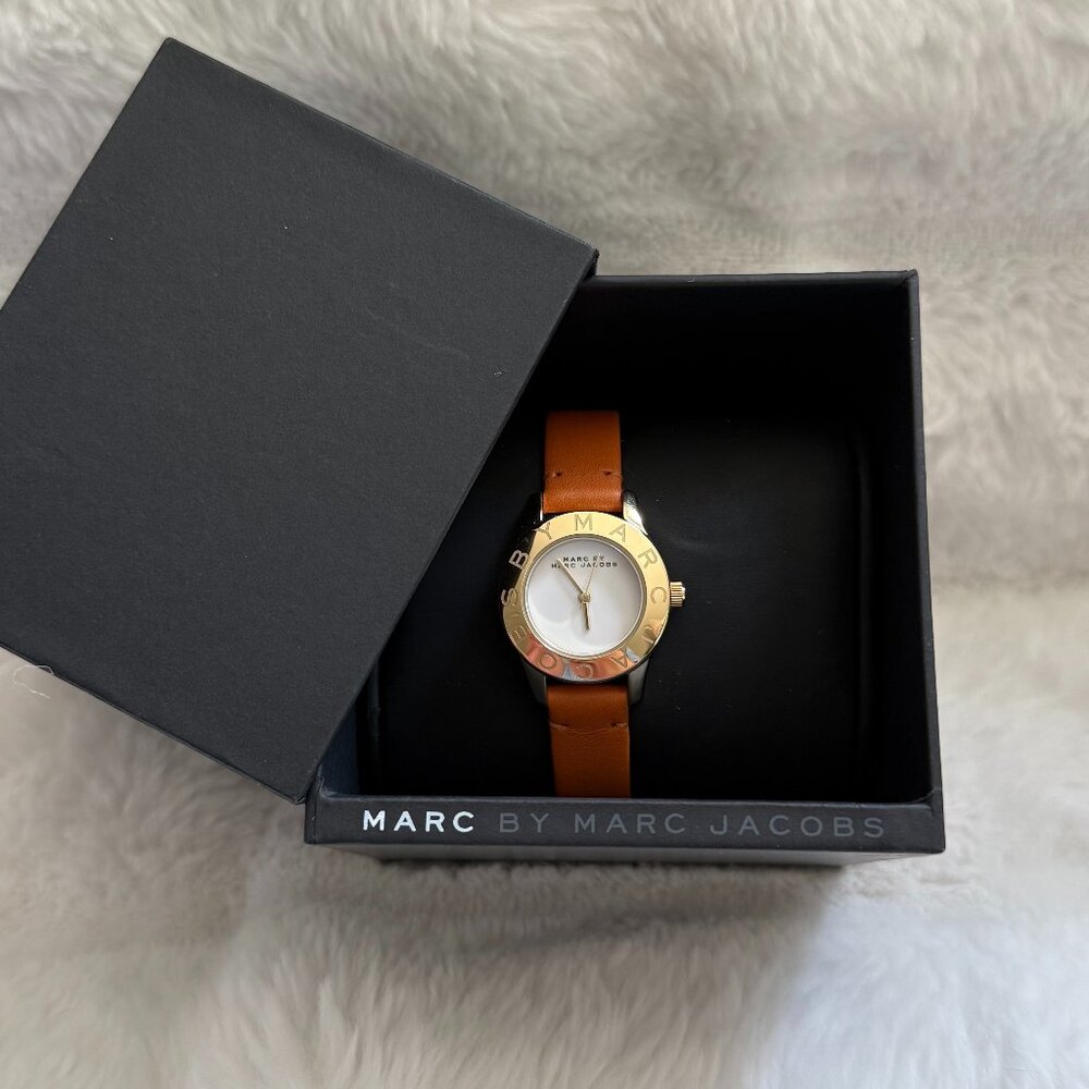Marc by Marc Jacobs Mbm1219 Quartz Analog Watch | Tan | Excellent Condition